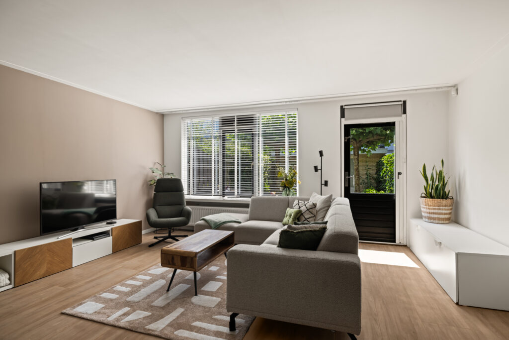 Hoekwoning te koop: Bezuidenhout 20, Amersfoort