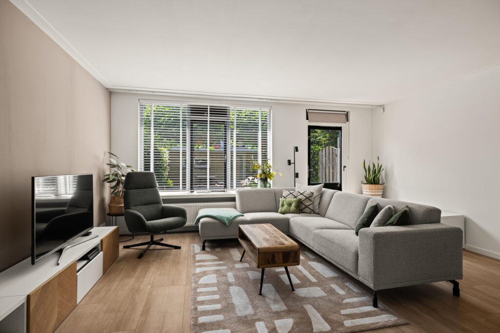 Hoekwoning te koop: Bezuidenhout 20, Amersfoort
