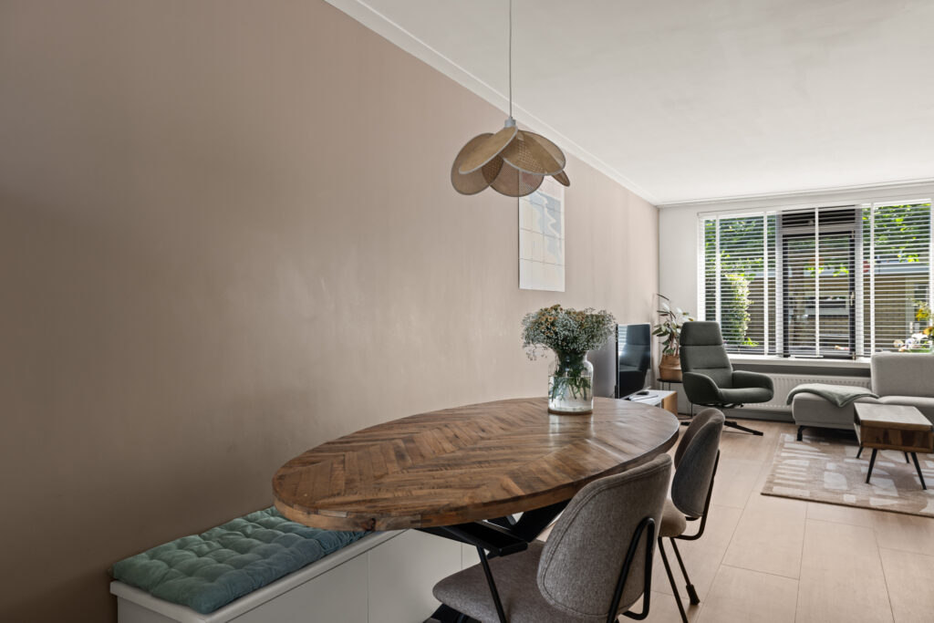 Hoekwoning te koop: Bezuidenhout 20, Amersfoort