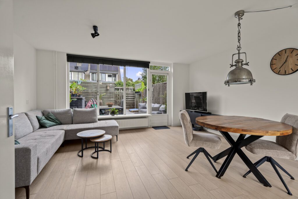 Tussenwoning te koop: De Heerd 23, Hoevelaken