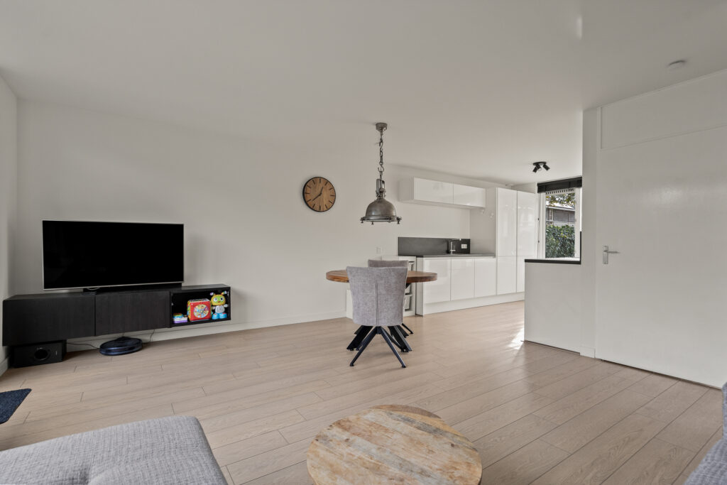 Tussenwoning te koop: De Heerd 23, Hoevelaken