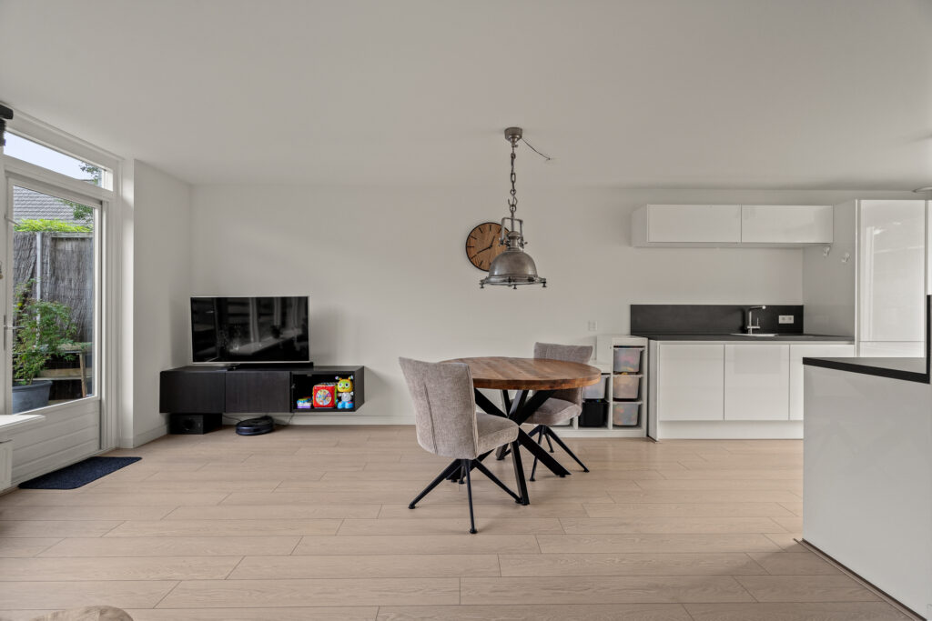 Tussenwoning te koop: De Heerd 23, Hoevelaken